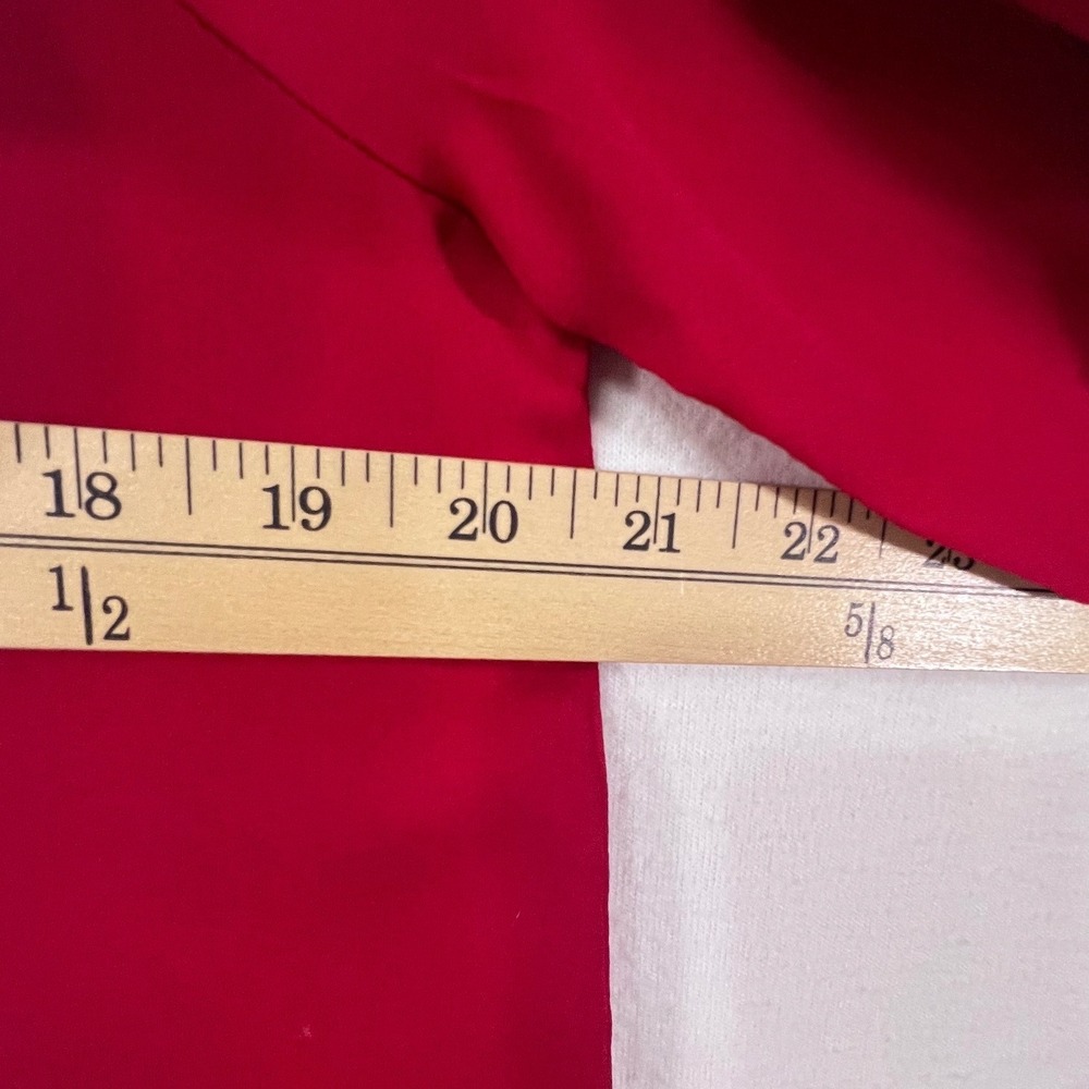 Womens Red Romantic Whimsical Flowy Date Night Cold Shoulder Keyhole Blouse L - Picture 6 of 8